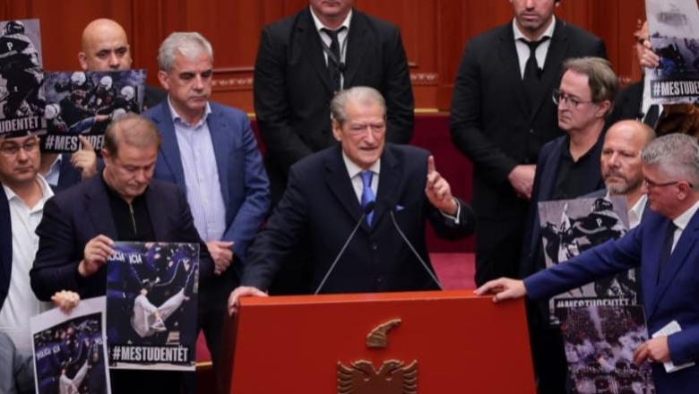 Kuvend/ Berisha thirrje për dhunë ndaj deputetëve të PS: Meritoni plumba gome dhe çarje kafkash! Peleshi i heq fjalën për gjithë ditën: Kjo s'është procedurë