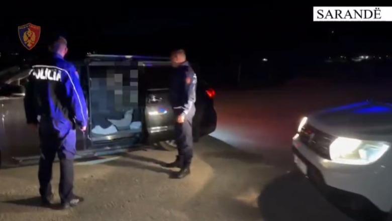2800 euro për person për të shkuar në Itali, kapet me 21 emigrantë në furgon! Arrestohet 35-vjeçari në Sarandë