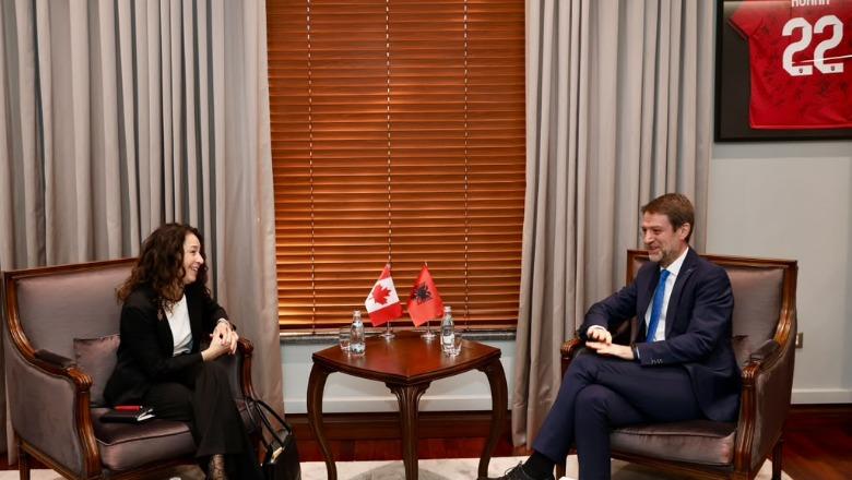 Hoxha takohet me Ambasadoren e Kanadasë në Shqipëri: Forcim i bashkëpunimit dhe mundësi të reja në fushat me interes të përbashkët